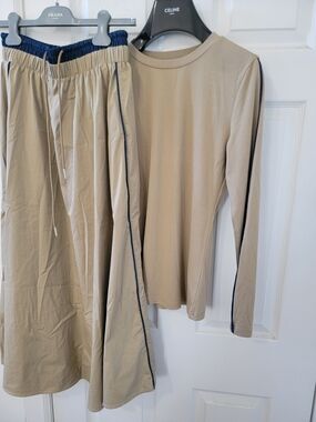 Skirt Set Beige with Navy Trim